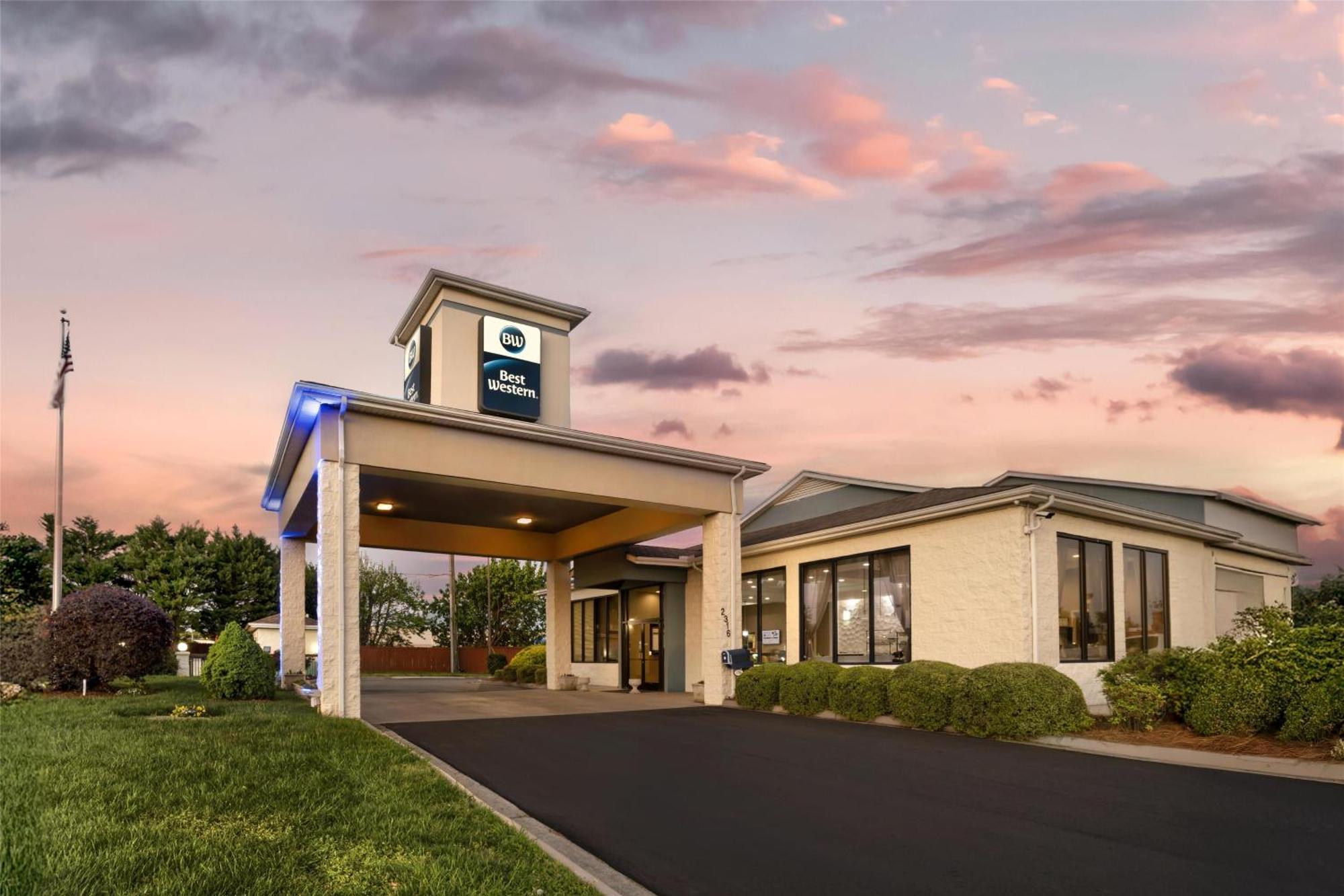 Best Western Inn & Suites Monroe Exterior foto